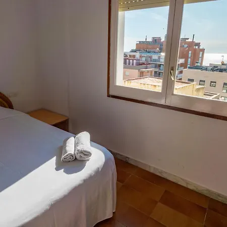 Homeholidaysrentals V *
